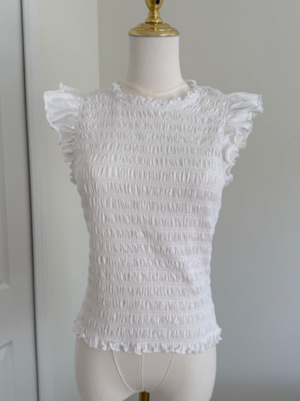 Veronica Beard Jeans Wyles White Smocked Ruffle Top Cotton Small